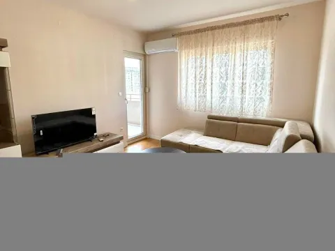 Rent, one bedroom apartment, 49m², Central Point, Podgorica - image 4