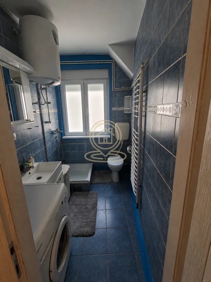 Izdavanje, jednosoban stan, 27m², Stari Grad, Beograd