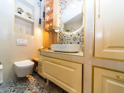 Izdavanje, dvosoban stan, 66m², Centar, Podgorica - image 10