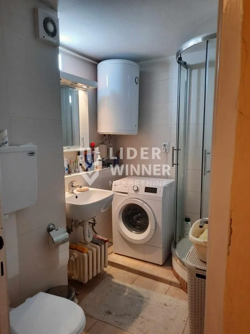 Sale, four bedroom apartment, 102m², Retenzija, Beograd