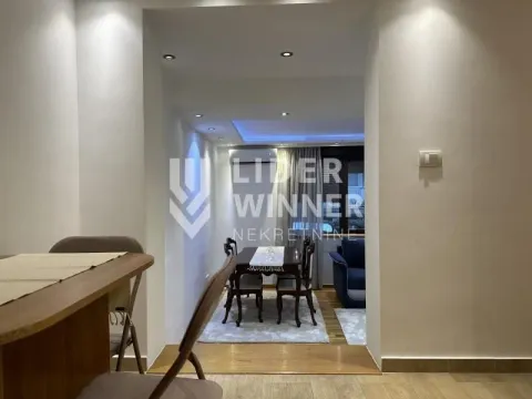 Izdavanje, trosoban stan, 70m², Banovo Brdo, Beograd - image 3