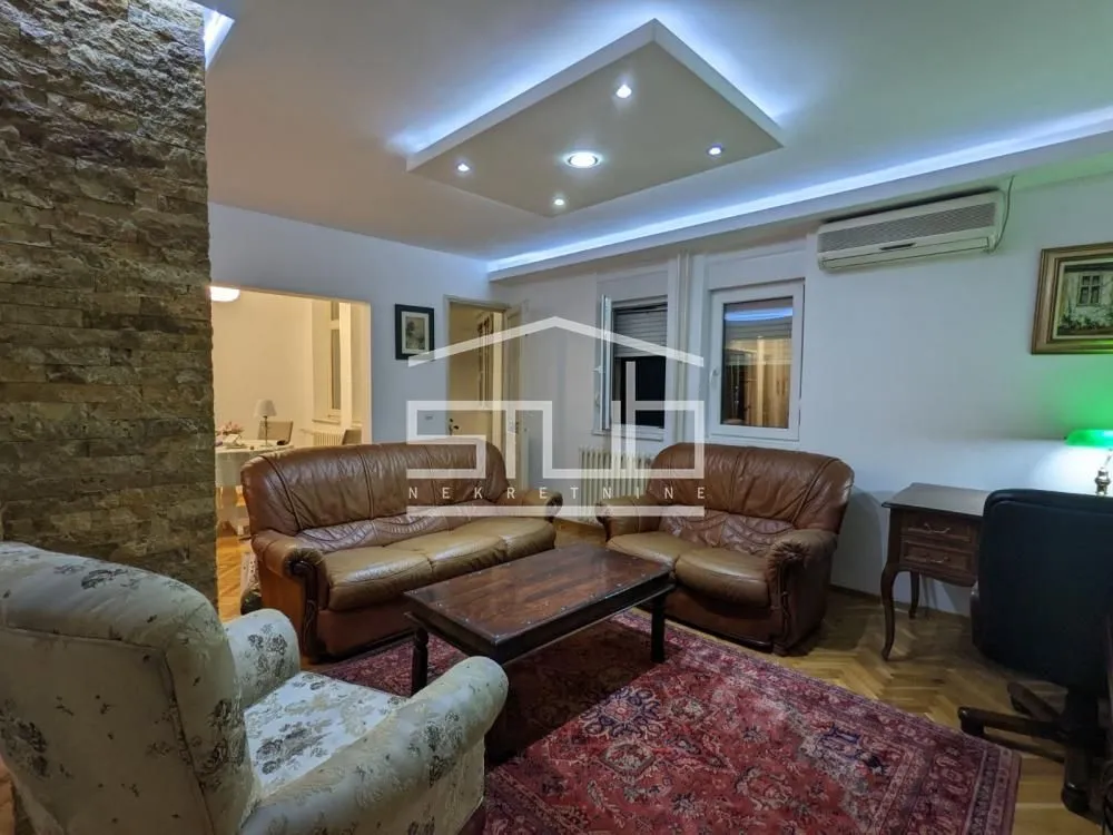 Izdavanje, trosoban stan, 71m², Autokomanda, Voždovac Sve Podlokacije