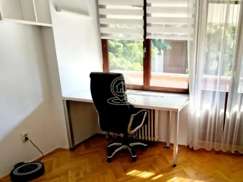 Rent, four bedroom apartment, 100m², Senjak, Beograd - image 8