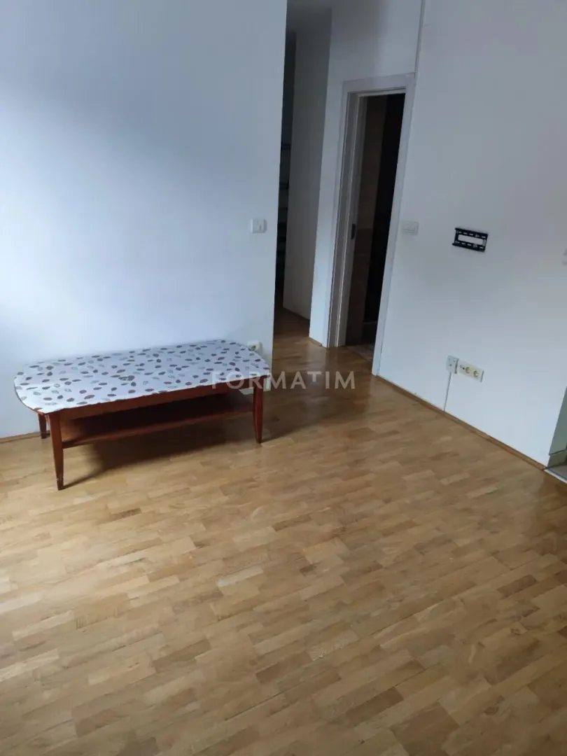 Rent, one bedroom apartment, 36m², Zvezdara Sve Podlokacije, Beograd