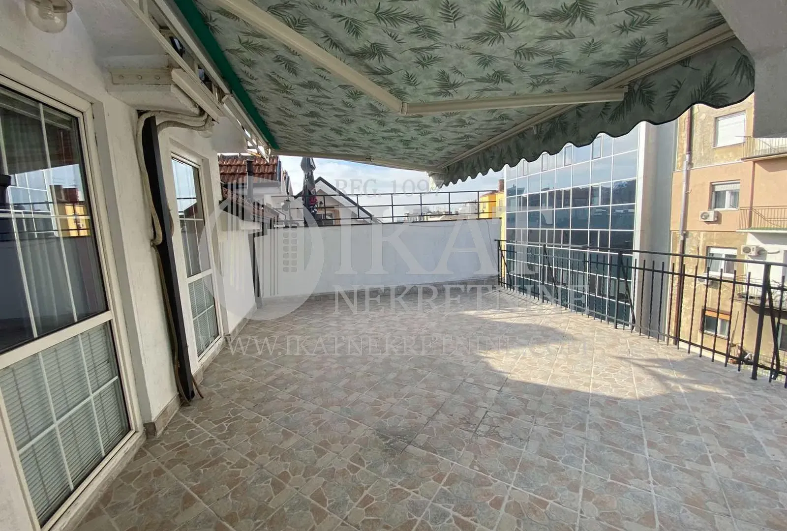 Rent, apartment, 200m², Vračar Sve Podlokacije, Beograd