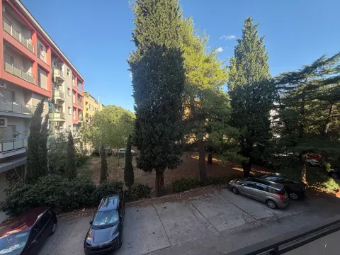 Rent, one bedroom apartment, 55m², Preko Morače, Podgorica - image 8