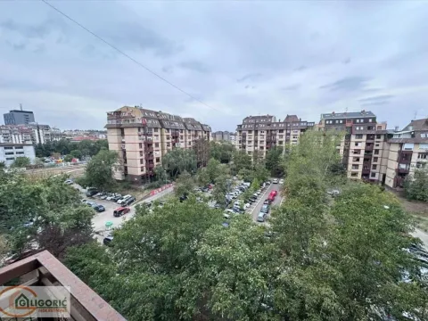 Prodaja, trosoban stan, 77m², Stari Grad, Beograd - image 12