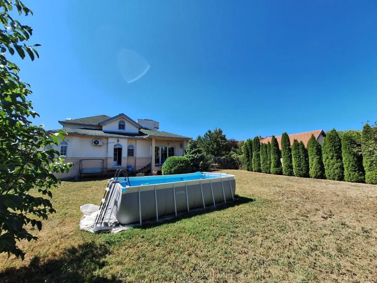 Sale, house, 338m², Tatarsko brdo, Petrovaradin