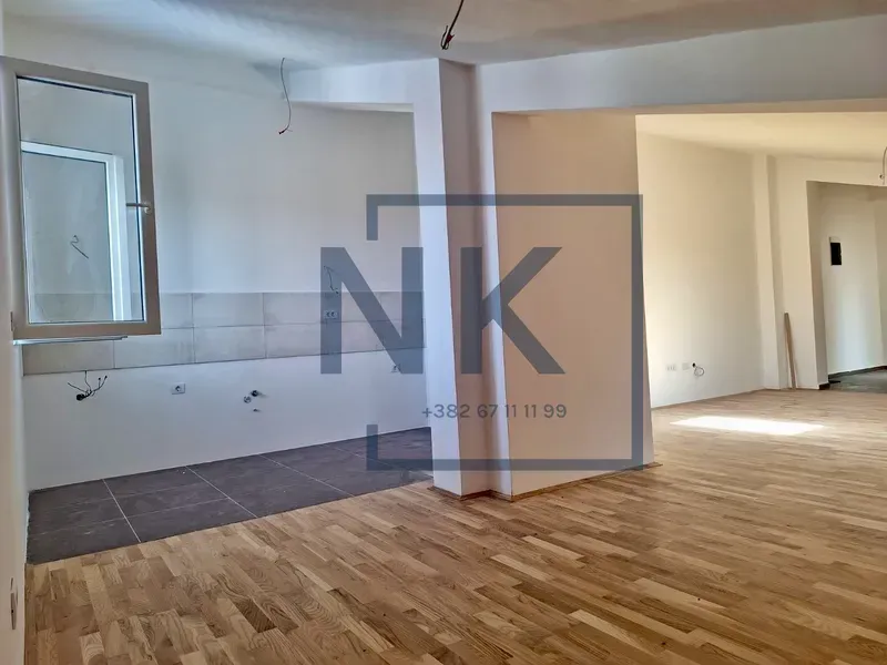 Prodaja, dvosoban stan, 74m², Stari Aerodrom, Podgorica