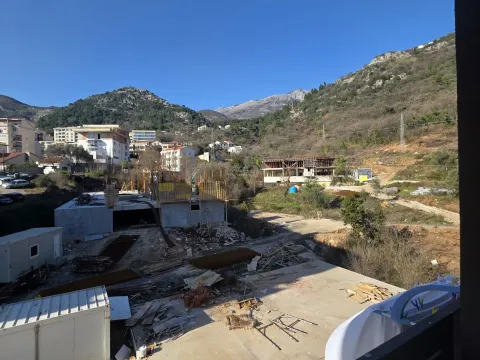 Prodaja, jednosoban stan, 26m², Lazi, Budva - image 2