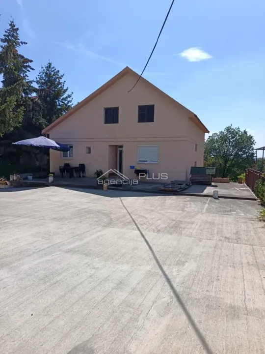 Prodaja, kuća, 131m², Lisović, Barajevo