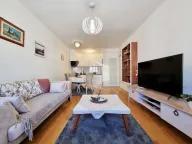 Izdavanje, stan, 68m², Central Point, Podgorica - image 2