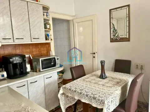 Prodaja, trosoban stan, 80m², Stari grad, Novi Sad - image 4