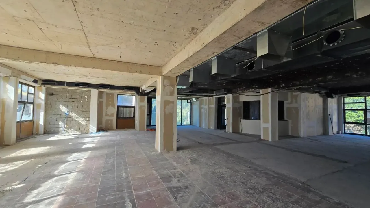 Sale, office space, 340m², Tivat, Crna Gora