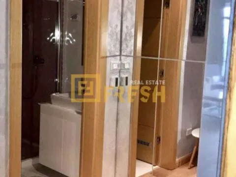 Izdavanje, jednosoban stan, 56m², Centar, Budva - image 8