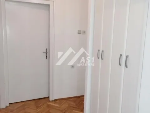 Izdavanje, dvosoban stan, 60m², Sajam, Novi Sad Sve Podlokacije - image 11