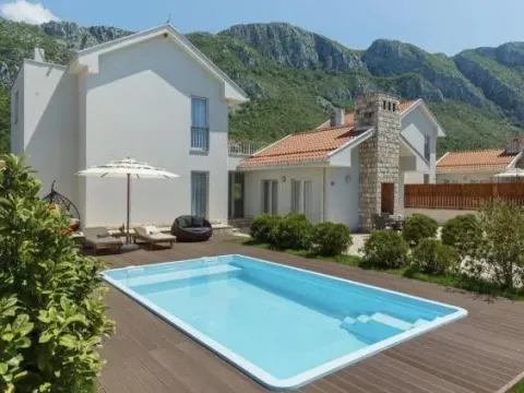 Prodaja, kuća, 161m², Sveti Stefan, Budva - image 1