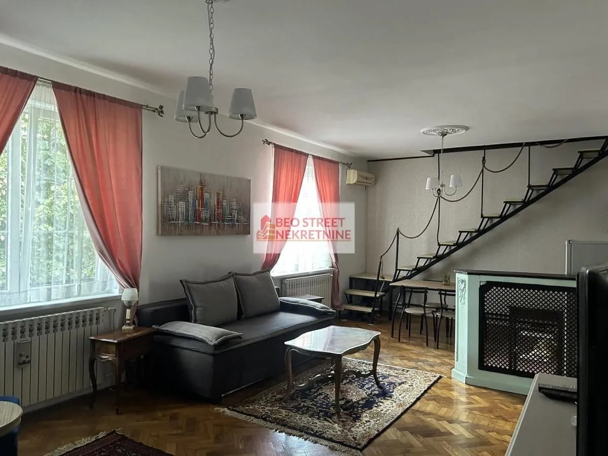 Izdavanje, dvosoban stan, 55m², Čubura, Beograd