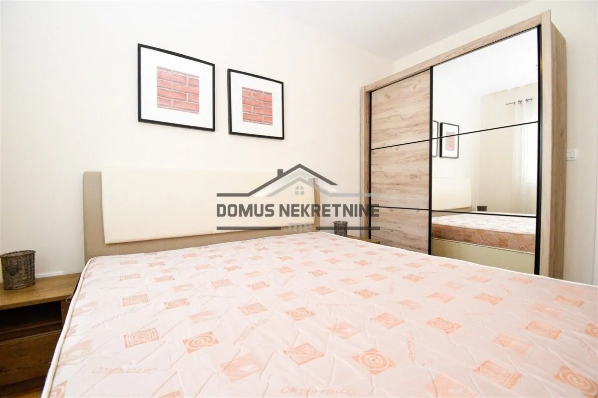 Izdavanje, jednosoban stan, 42m², Pobrežje, Podgorica