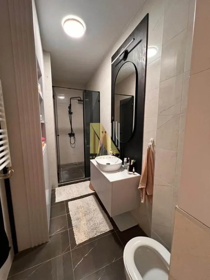 Sale, four bedroom apartment, 135m², Bulevar patrijarha Pavla, Novi Sad Sve Podlokacije