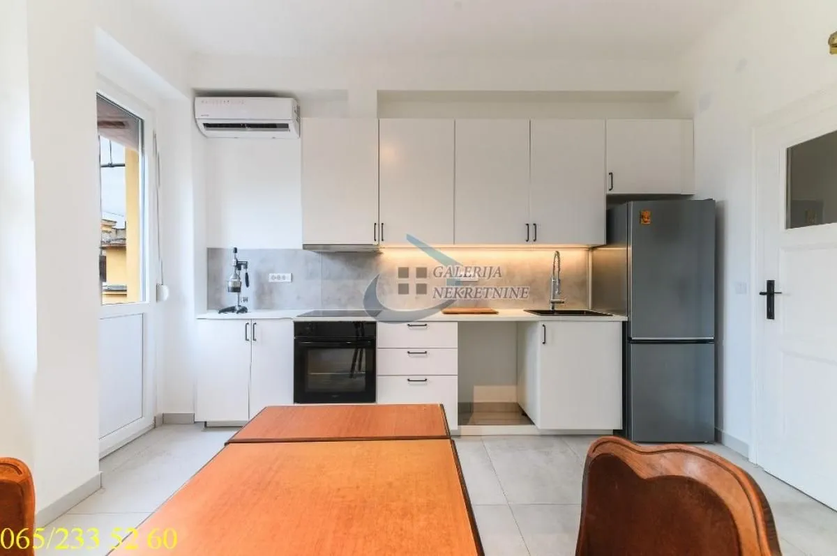 Rent, office space, 114m², Tašmajdan, Palilula Sve Podlokacije