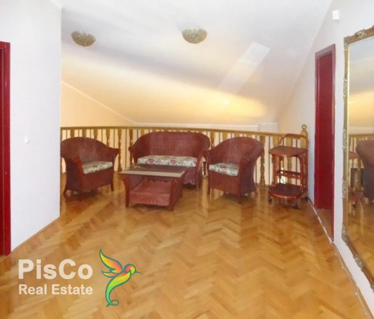 Prodaja, kuća, 350m², Zabjelo, Podgorica