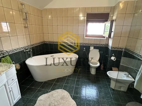 Izdavanje, kuća, 280m², Gorica C, Podgorica - image 8