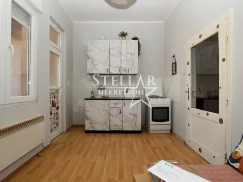 Prodaja, trosoban stan, 64m², Centar, Podgorica - image 2
