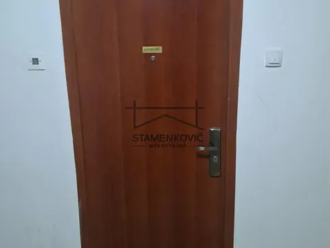 Prodaja, trosoban stan, 500m², Novi Sad Sve Podlokacije, Novi Sad - image 11