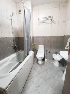Izdavanje, dvosoban stan, 75m², Blok 9, Podgorica - image 10