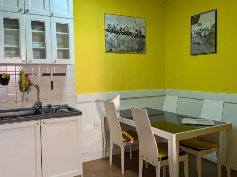 Izdavanje, trosoban stan, 93m², City Kvart, Podgorica - image 5