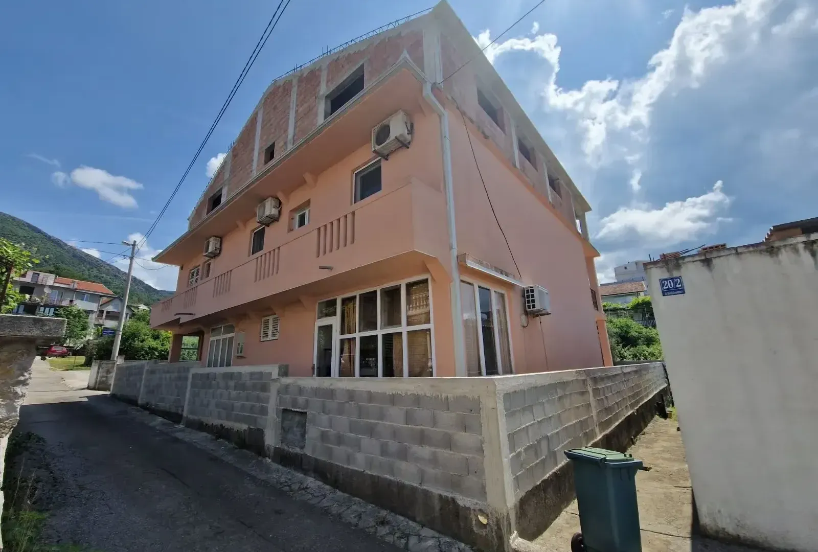 Sale, house, 273m², Tivat, Crna Gora