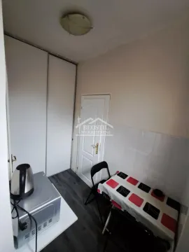 Izdavanje, dvosoban stan, 50m², Botanička Bašta, Palilula Sve Podlokacije - image 9