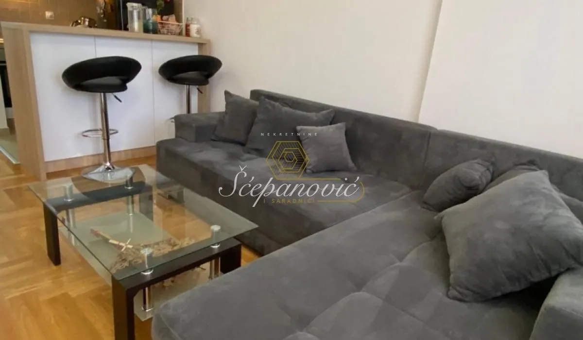 Prodaja, dvosoban stan, 45m², Nova Detelinara, Novi Sad Sve Podlokacije