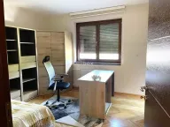 Izdavanje, trosoban stan, 85m², Niš, Srbija - image 8