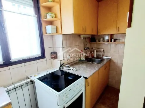 Izdavanje, jednosoban stan, 38m², Kalenić Pijaca, Vračar Sve Podlokacije - image 8