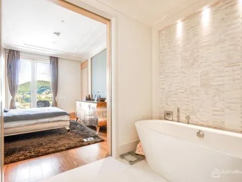 Prodaja, jednosoban stan, 69m², Porto Montenegro, Tivat - image 8