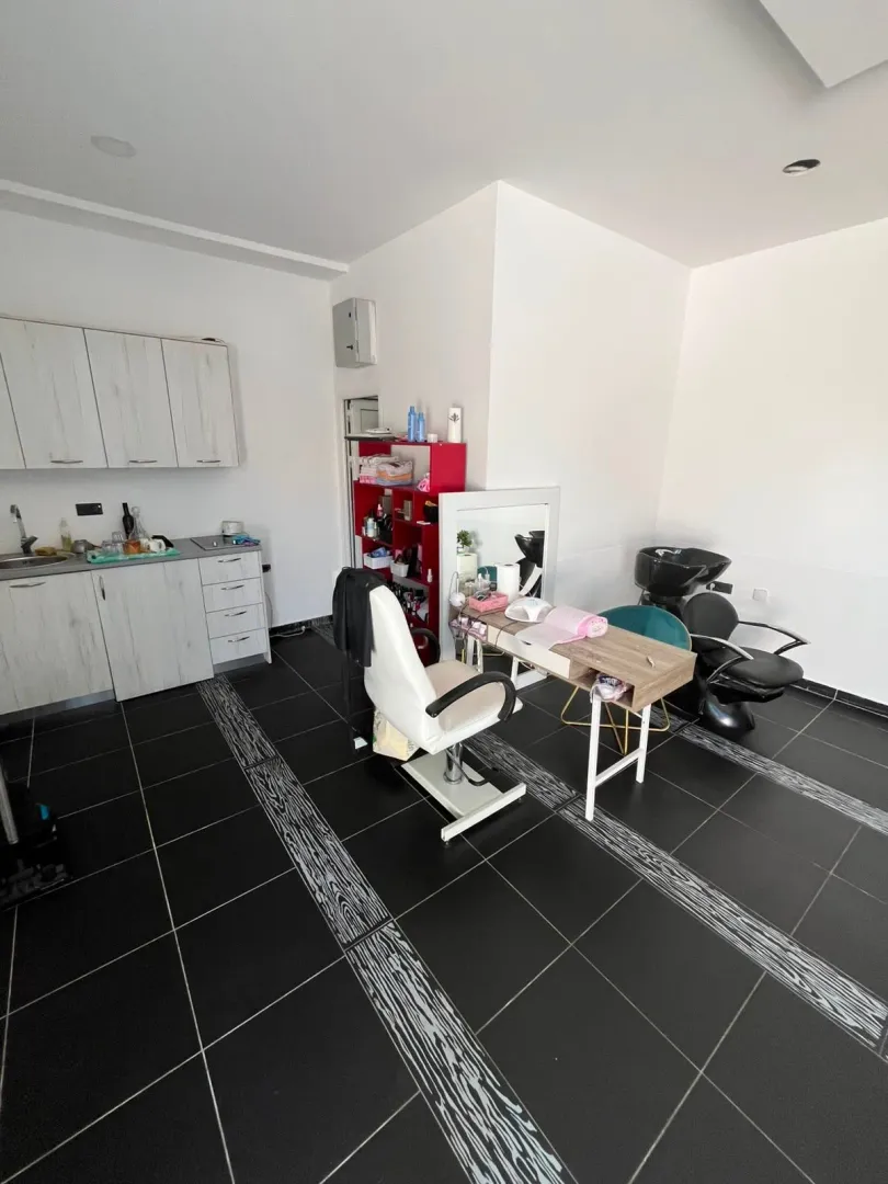 Sale, office space, 32m², Zabjelo, Podgorica