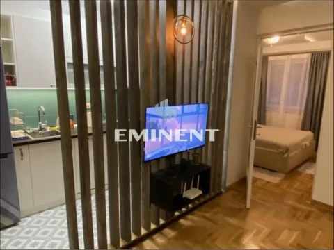 Izdavanje, dvosoban stan, 49m², Stari Grad, Beograd - image 5