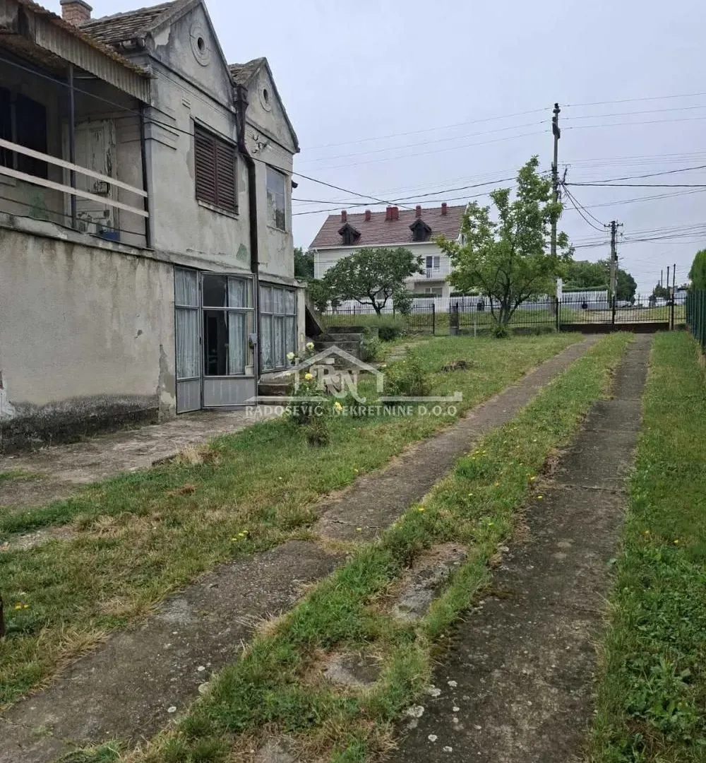 Sale, house, 76m², Čukarica, Beograd