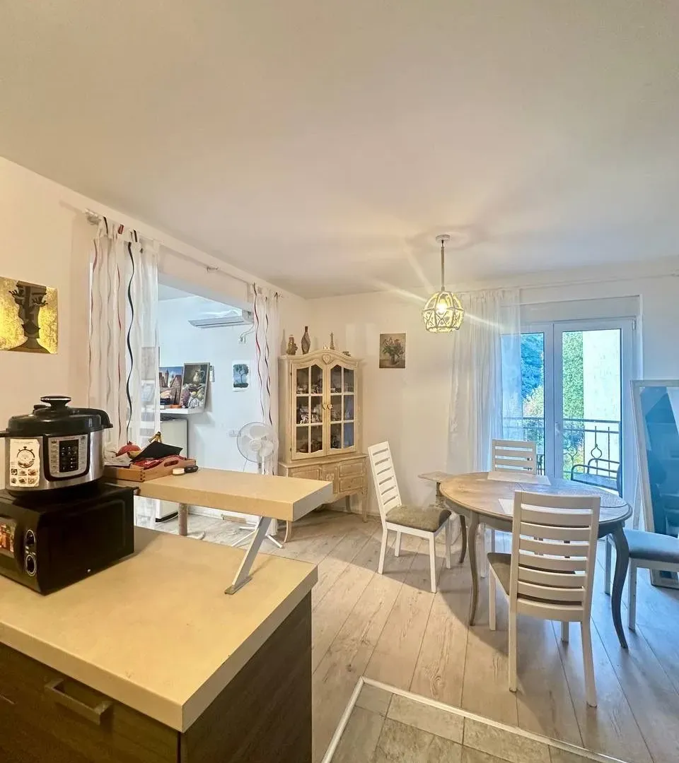 Prodaja, jednosoban stan, 63m², Bečići, Budva