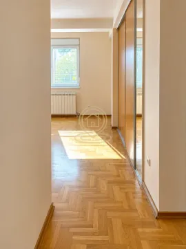 Rent, office space, 55m², Južni Bulevar, Vračar Sve Podlokacije - image 9