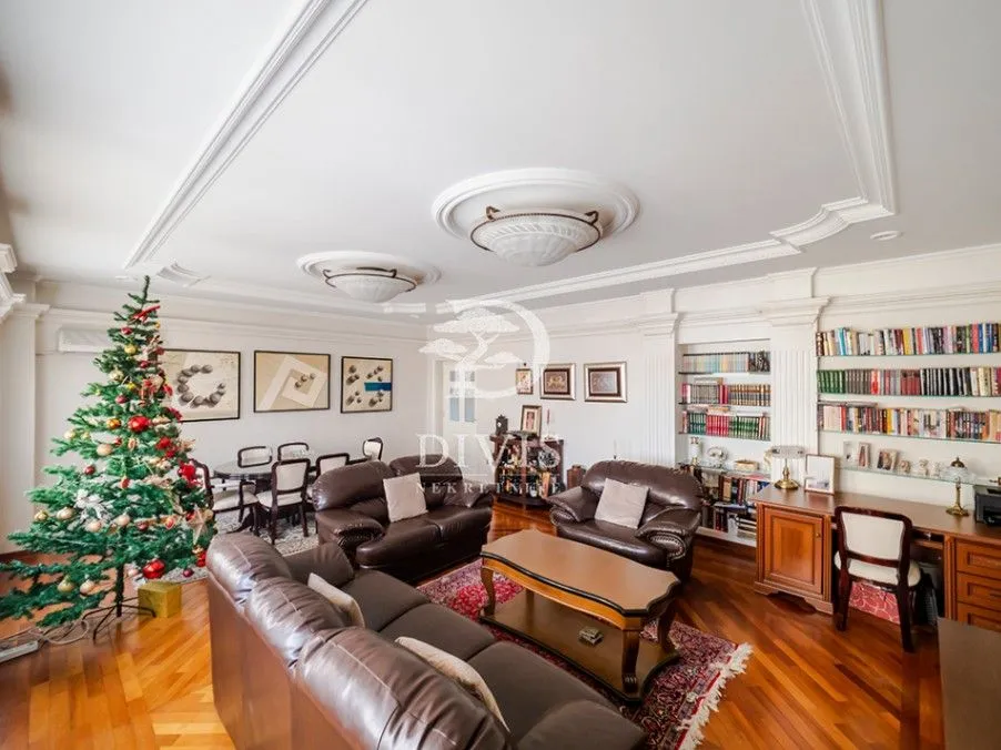 Rent, four bedroom apartment, 107m², Slavija, Vračar Sve Podlokacije