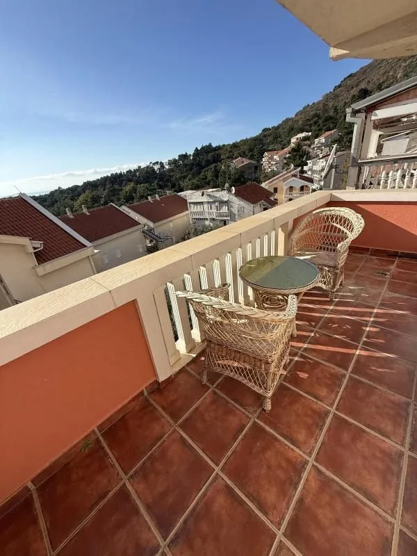 Prodaja, jednosoban stan, 55m², Petrovac, Budva