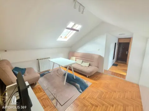 Rent, one bedroom apartment, 35m², Zvezdara Sve Podlokacije, Beograd - image 1