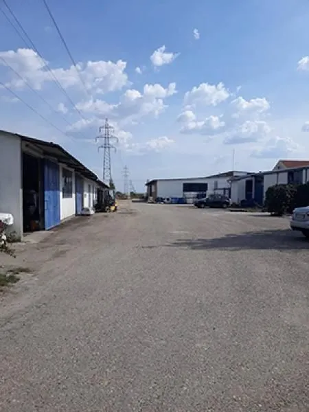 Rent, office space, 500m², Batajnica, Beograd