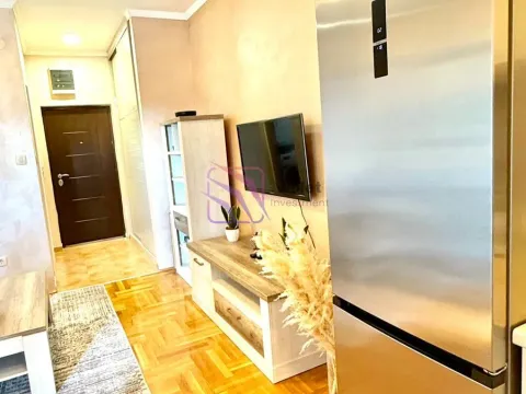 Rent, one bedroom apartment, 30m², Tuški Put, Podgorica - image 7