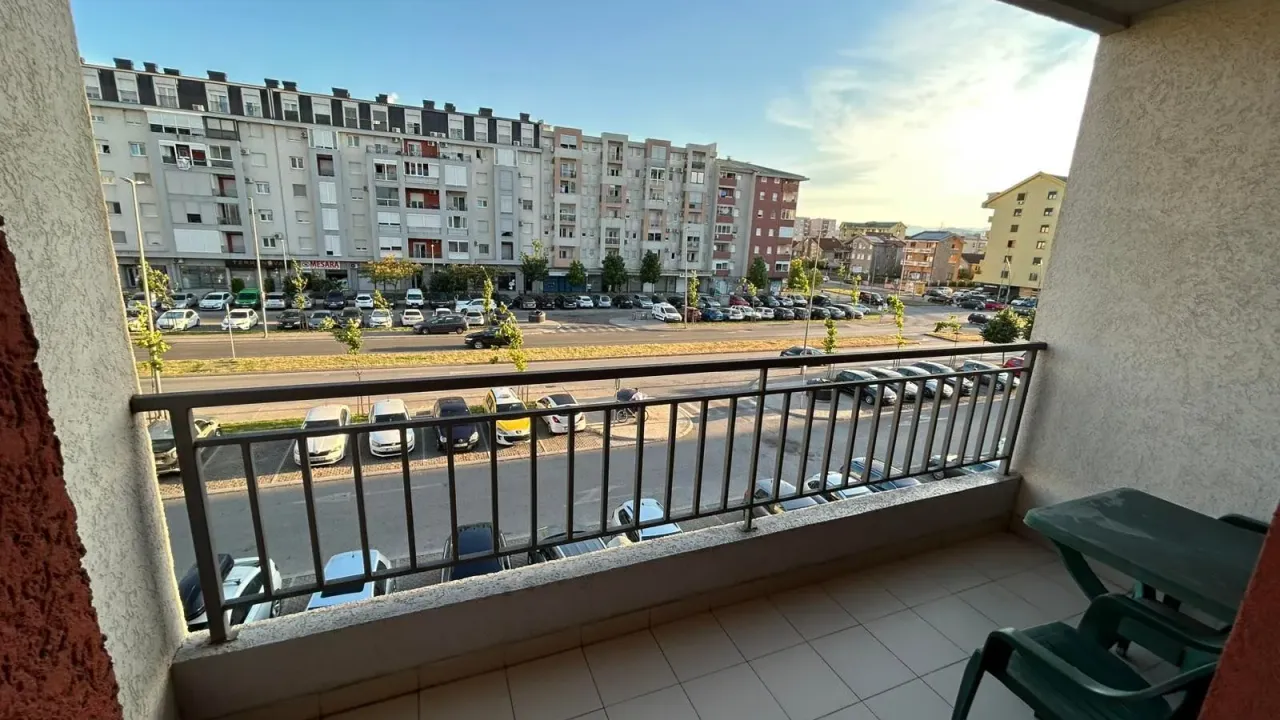 Rent, studio apartment, 30m², Stari Aerodrom, Podgorica
