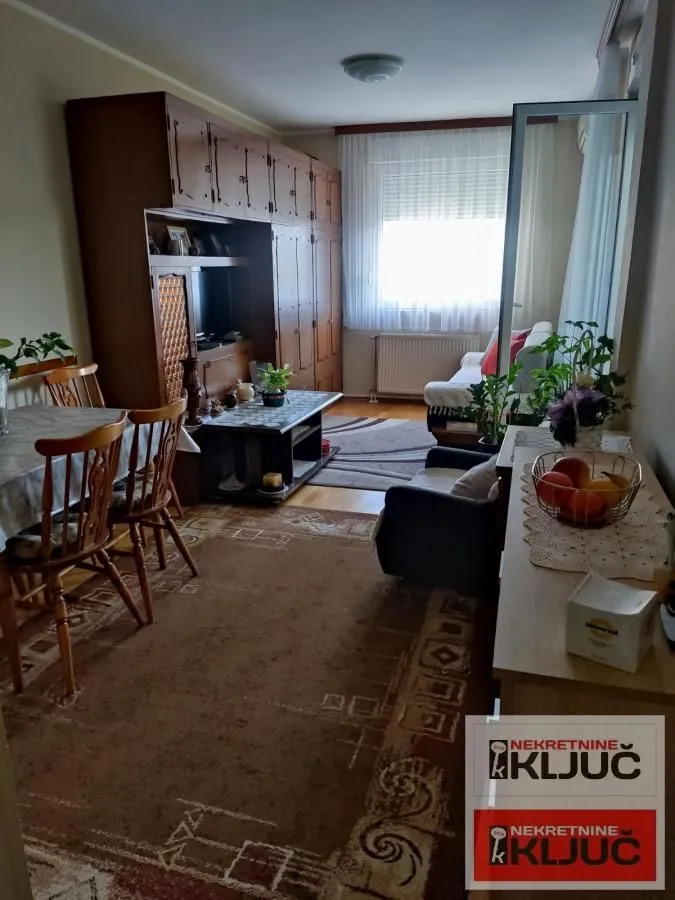 Prodaja, dvosoban stan, 45m², Bulevar patrijarha Pavla, Novi Sad Sve Podlokacije