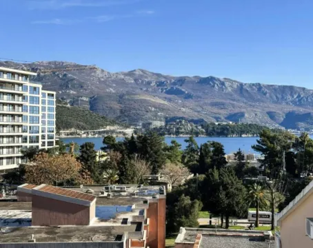 Sale, one bedroom apartment, 39m², Gospoština, Budva - image 2